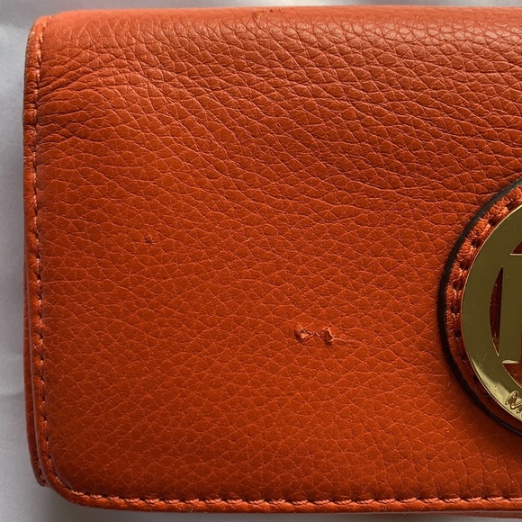 Michael Kors wallet - Picture 6 of 8